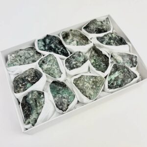Rå Emerald