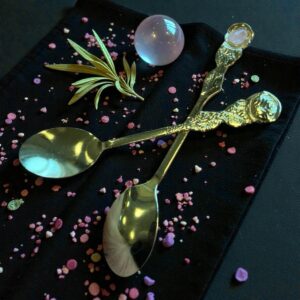 Guld Hekse Ceremoni Ske med Rosenkvarts