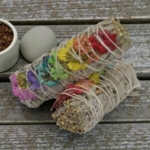 Sage Fakel med 7 Chakra Blomster