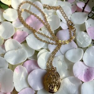 Halskæde – Åbnelig locket (guld)