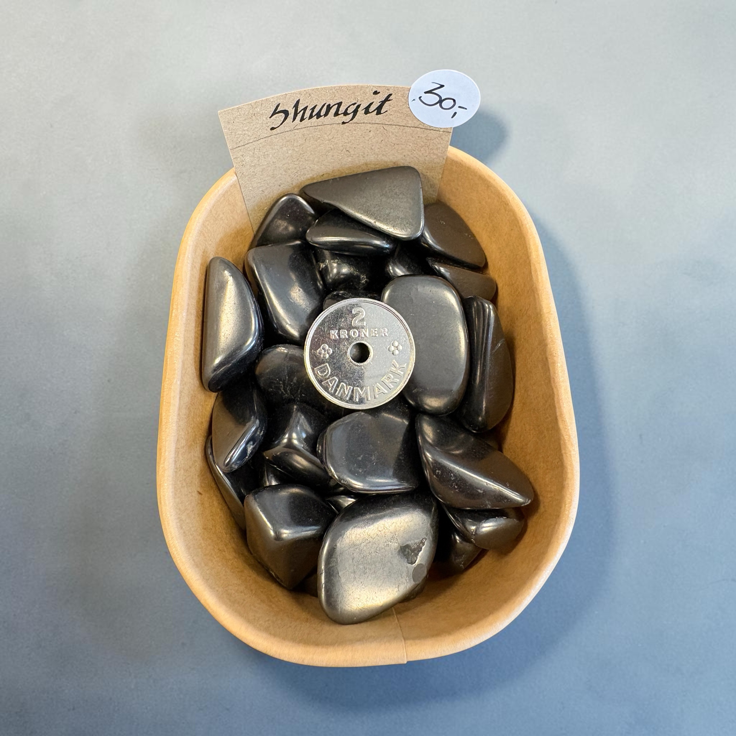 Shungit – Tromlet Krystal