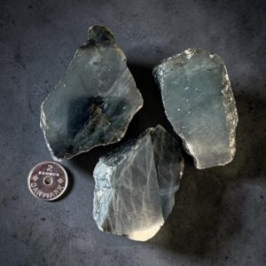 Halvpoleret Labradorit